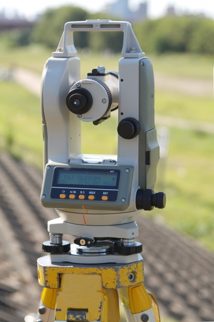トータルステーション